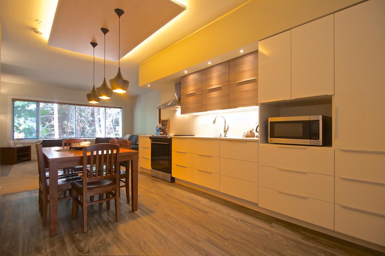 Twin Peaks Resort Whistler *