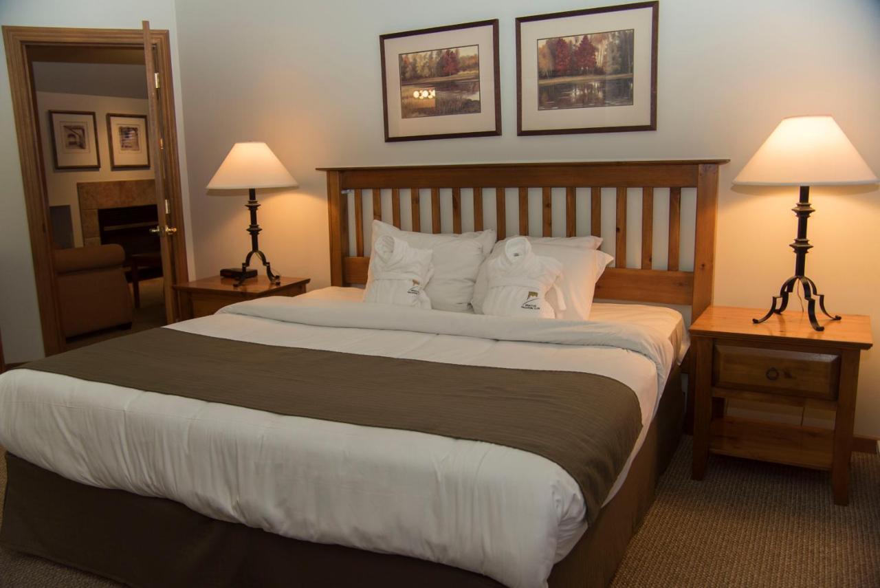 Twin Peaks Resort Whistler * Whistler